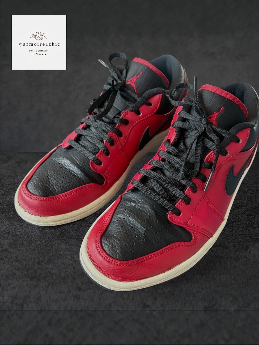 AIR JORDAN 1 | Low Reverse Bred Pebbled Swoosh Sneakers Red Blk Wht Mens Size 8